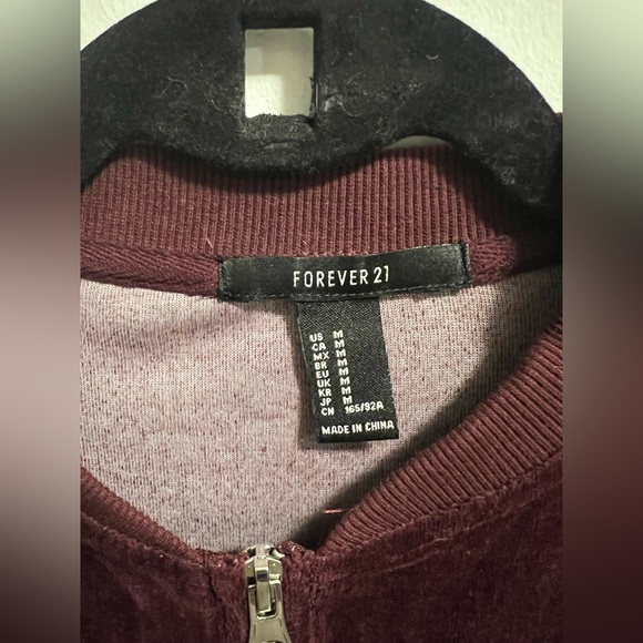 Forever 21 maroon velour thin bomber jacket. Size M - Picture 2 of 5